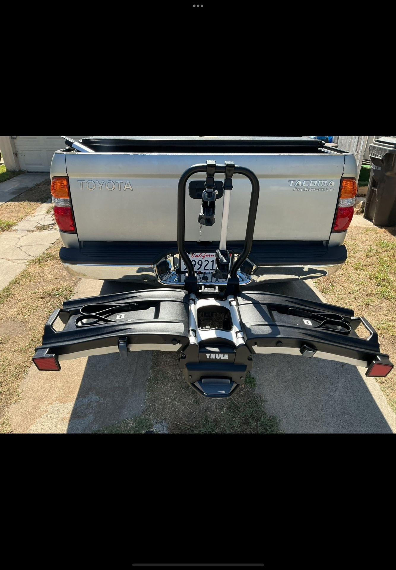 Thule EasyFold XT2 Rack - E-bike Ready ** Excellent Condition **