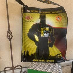 2012 The Comic Con Family Of Conventions Bag