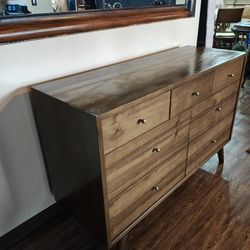 MID CENTURY DRESSER