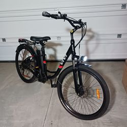 Vivi Schwinn Electric Bicycle FOR PARTS OR REPAIR