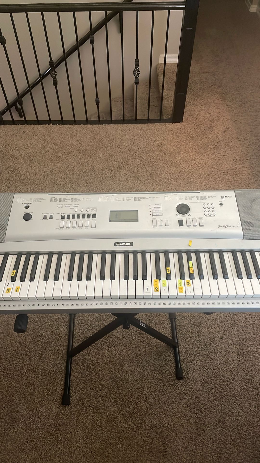 Yamaha 76 Key Keyboard