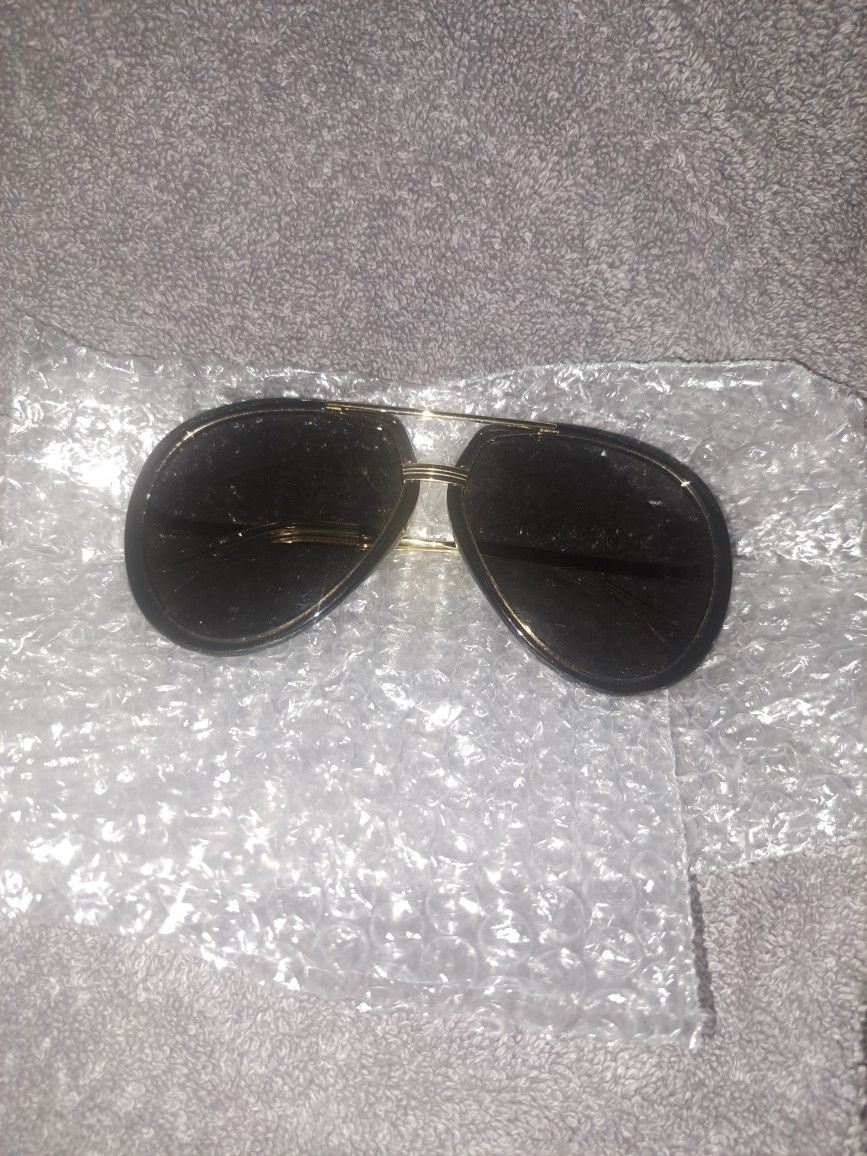 Gucci gold rim Aviator Sunglasses