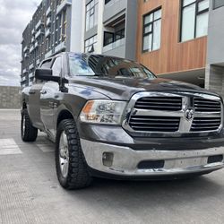 2015 Dodge ram 1500 