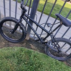 Elite BMX Destro