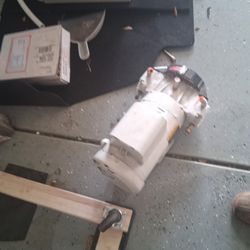 Dual VOLTAGE Compressor Head