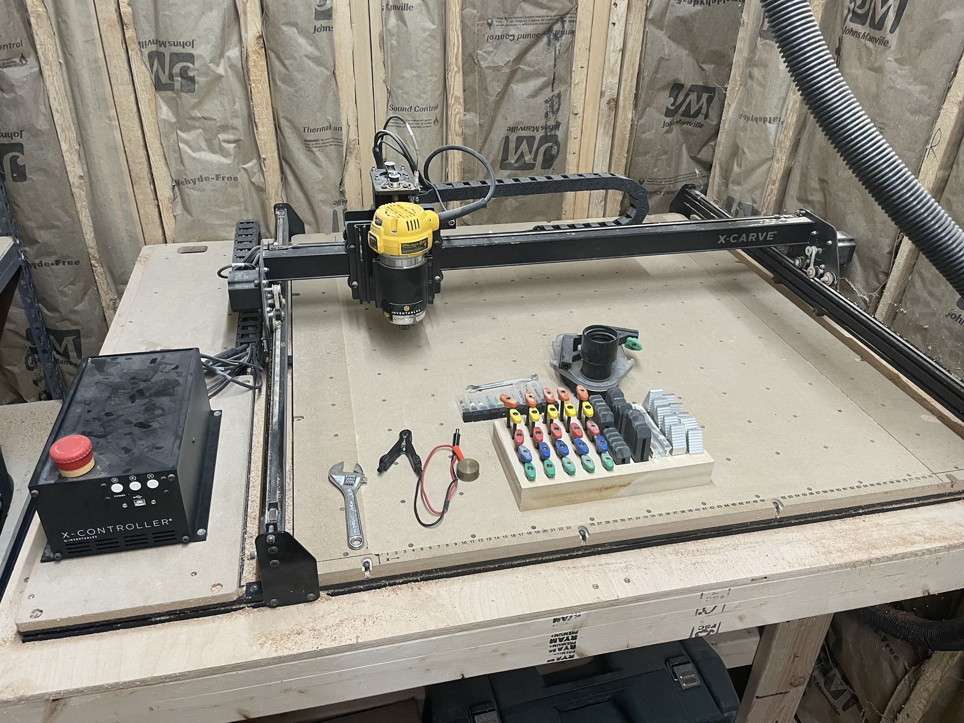 Inventables 1000mm X-Carve With Bits And Dust Collection