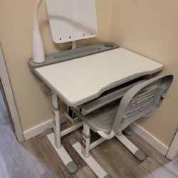 Kid Desk And Chair Set