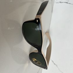Ray Ban