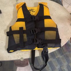 Bass pro shop child 30 to 50 pounds lifejacket