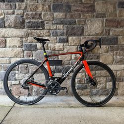 2018 Specialized Roubaix Expert Ultegra Di2  - Size 56 cm