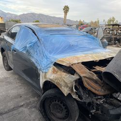 2012 VW Volkswagen Jetta for parts