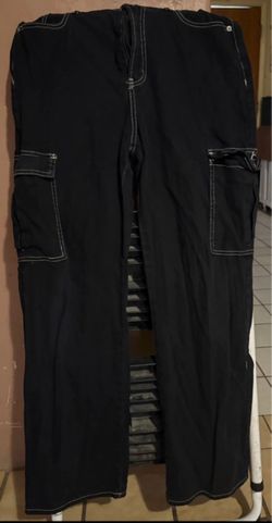 Black cargo jeans, girls