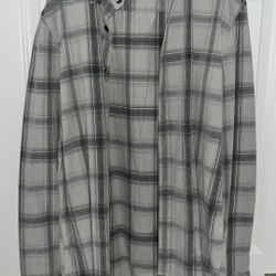 Men's Gray Plaid Shirt