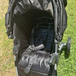 Stroller 