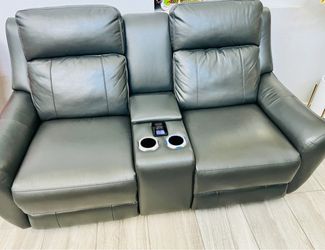 Beautiful Gray Leather Power Reclining Loveseat