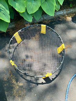 Broken spikeball Net