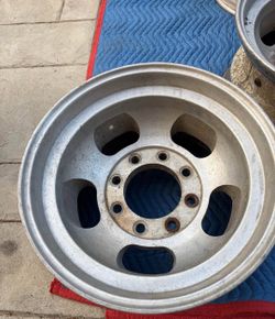 8lug slot mags Wheels (4)
