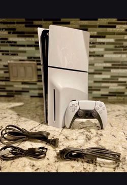Brand new PS5 And Ps5 Portable Price Negotiable 500