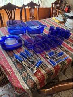 Blue melamine set