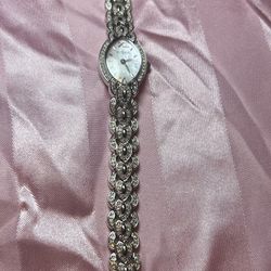 Rare *** Wittnauer Women's Watch, sapphire crystal - Mother-of-pearl dial 