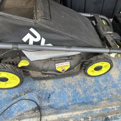 Electric Lawnmower Ryobl 40v