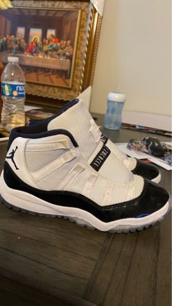Jordan retro 11 size 2