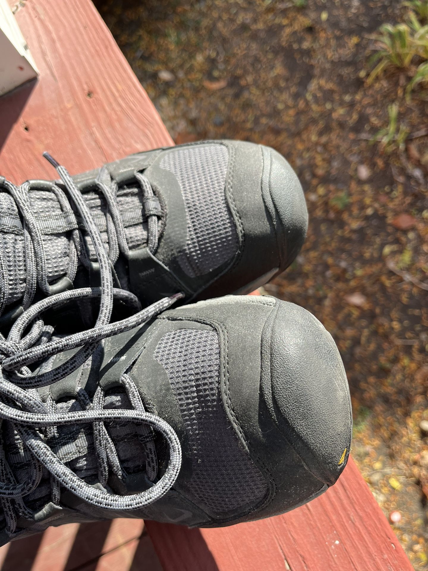 Hiking Boots KEEN Size 11