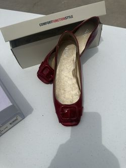 Women’s Shoes