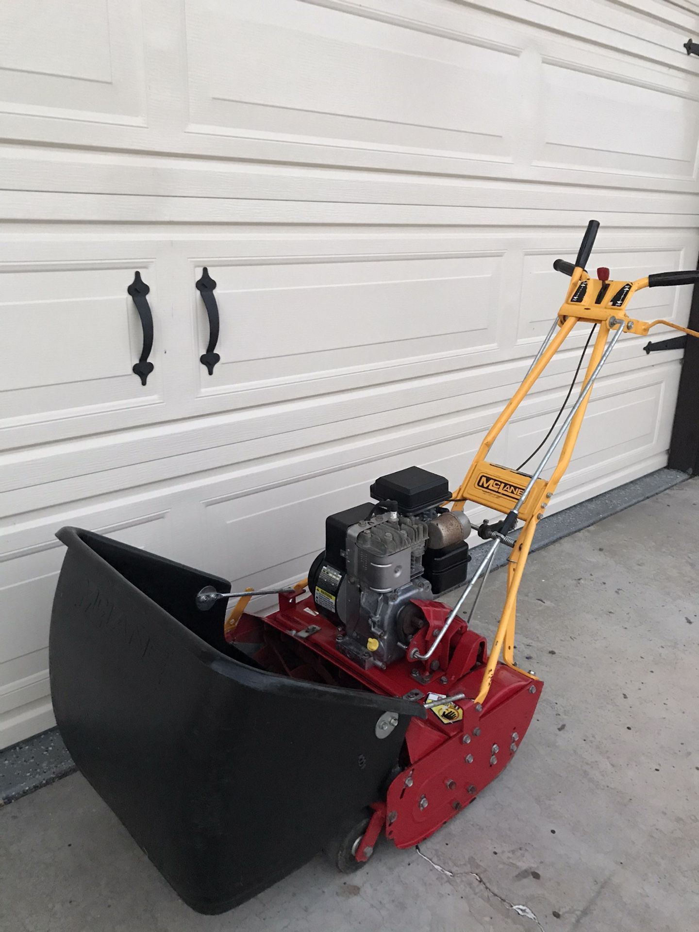 LIKE NEW McLane front throw reel lawn mower for Sale in Bakersfield, CA