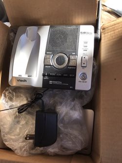 Cordless Phone. Answering System. 3 Handsets