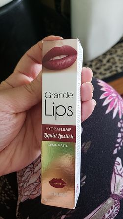 Grande Cosmetics GrandeLIPS HydraPLUMP Liquid Lipstick Red Delicious