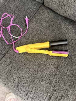 Drew Barrymore Titanium Rotating Curling Iron/brush