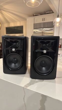 Studio Monitors JBL 6inch