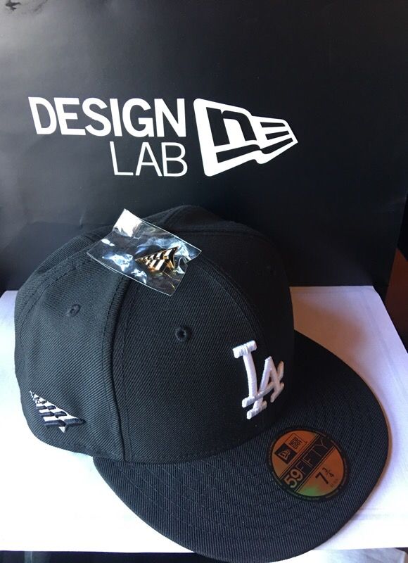 ROCNATION LA FITTED CAP 7 3/4