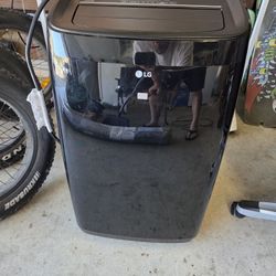 LG Portable Air Conditioner 