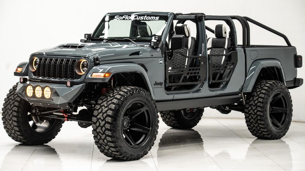 2025 Jeep Gladiator