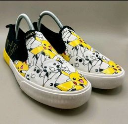 Ground Up Pokémon Pikachu Slip-On Canvas Shoes Black/White/Yellow 11.5
