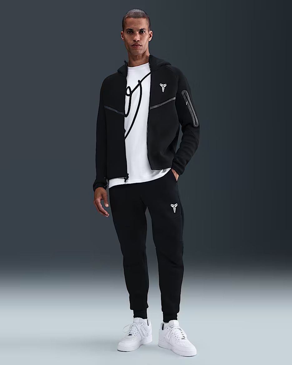 Nike Kobe Men’s Tech Fleece Joggers Black/White | Size L | IB2716-010 (NWT)