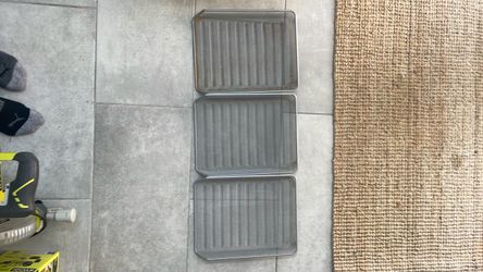 Metal paper organizers