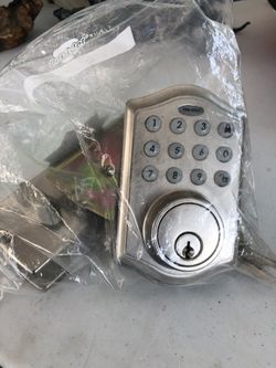 True bolt door lock