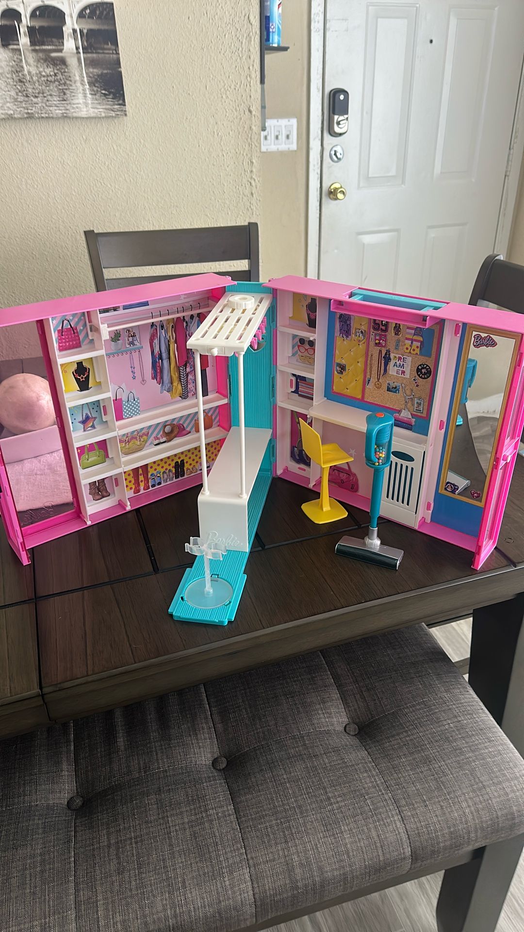 Barbie Dream Closet 