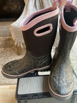 Used Girls Rain boots Size 5