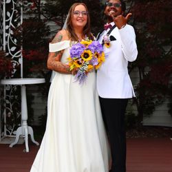 Wedding dress 