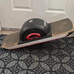 Onewheel pint 450$ obo