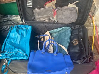 Mixed Lot of Women's Handbags and Purses
