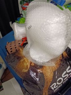 Wig  holder