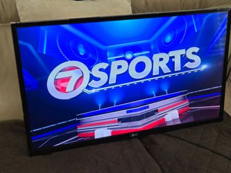 NEW 32" LG HD LED TV INCLUDES FREE ROKU MINI SOUNDBAR