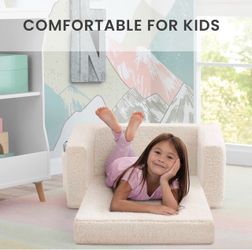 2-in-1 convertible chair for kids