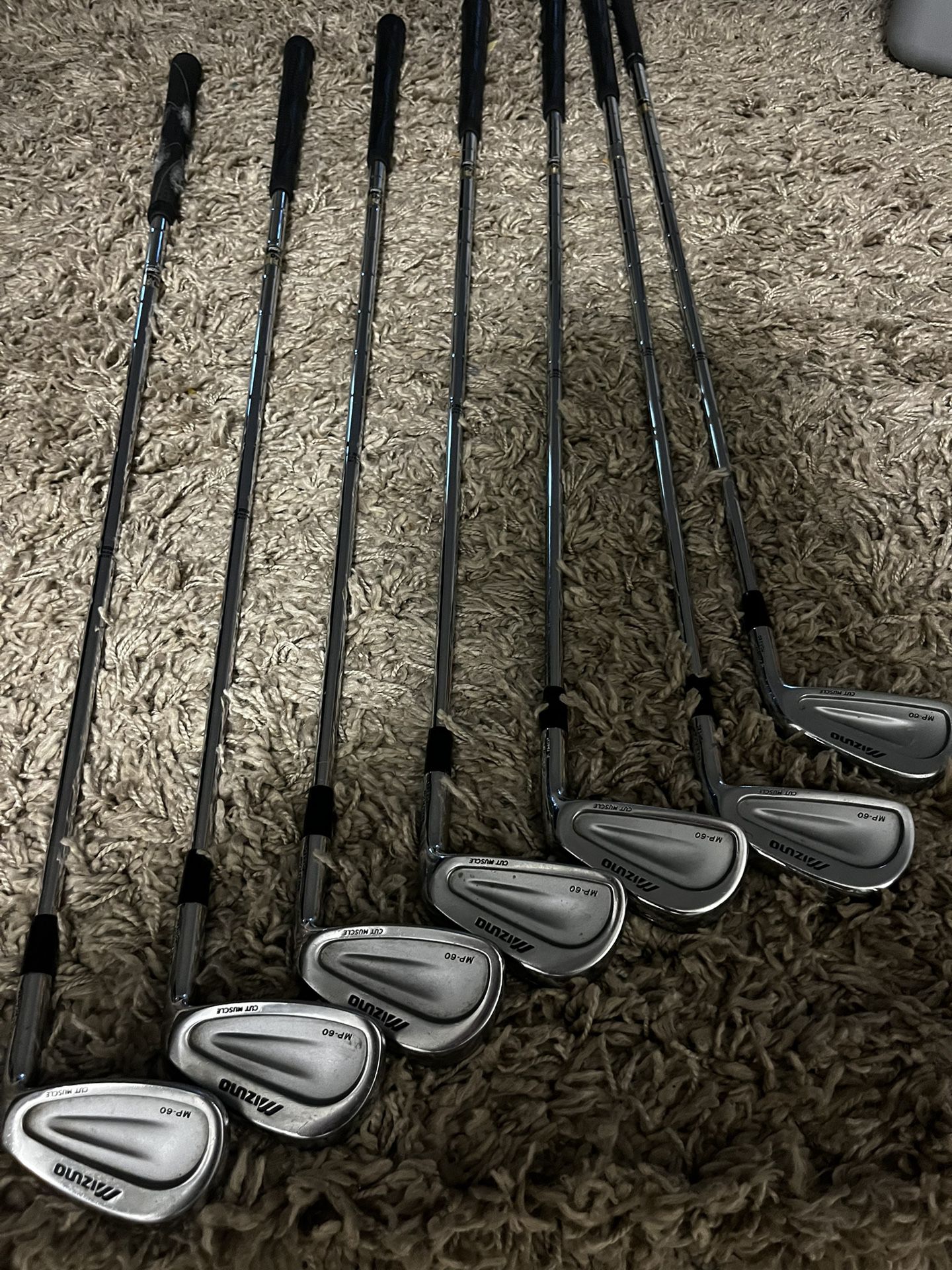 Mizuno MP-60 Set P-4, With Cleveland 60° And Bag