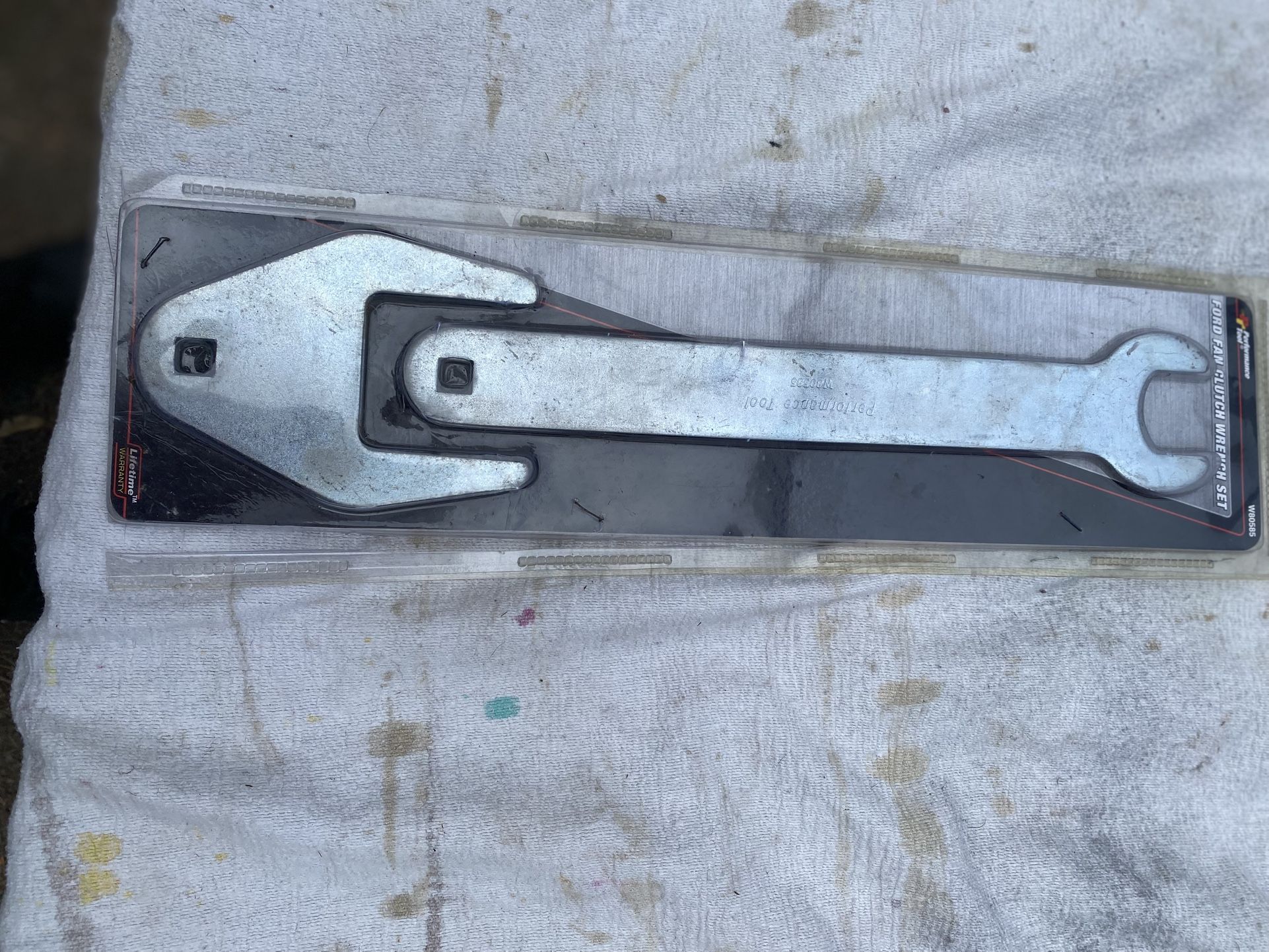 New Ford fan Clutch Wrenches